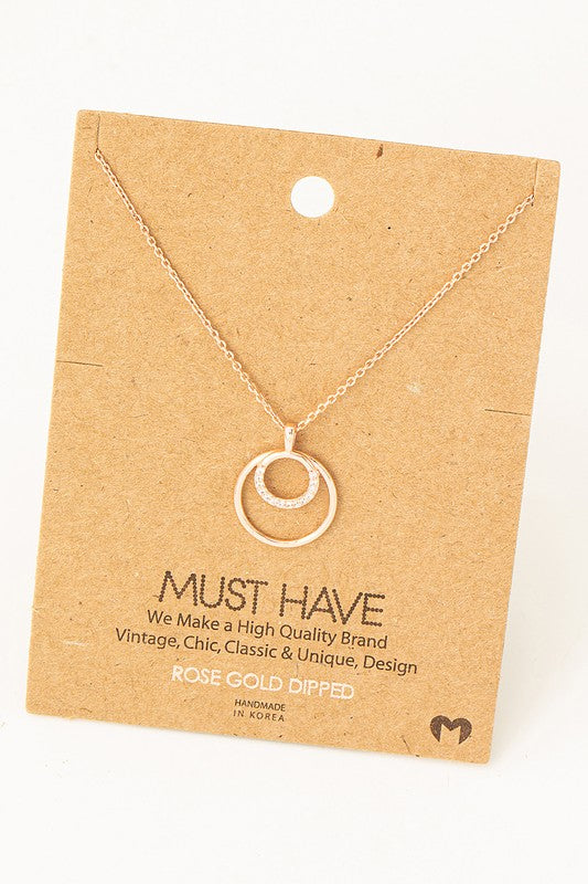 Layered Circle Cutout Pendant Necklace